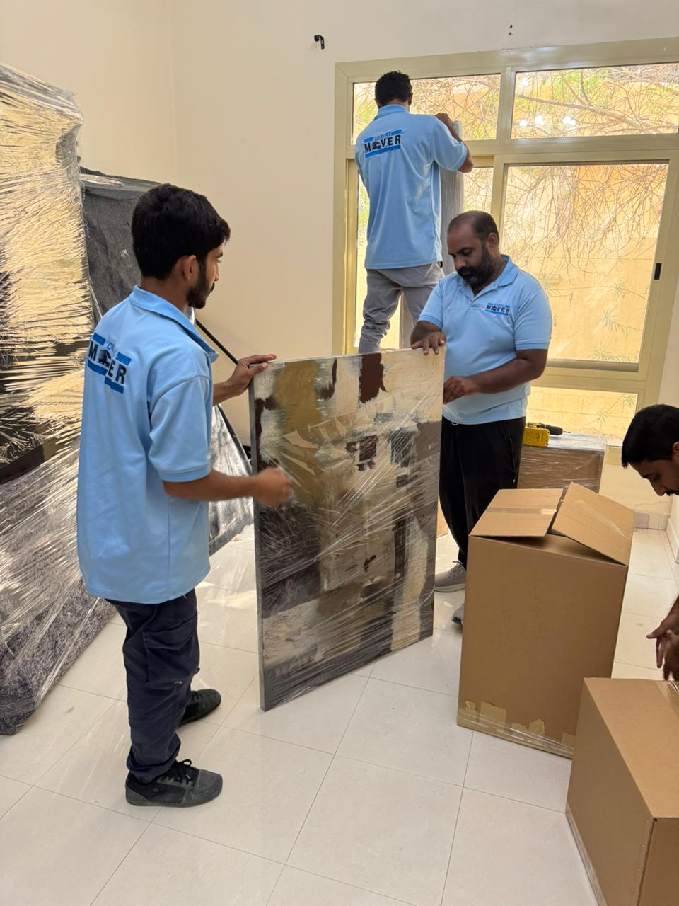Moving companies Dubai